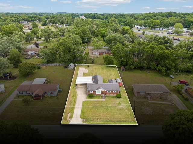 229 Grandview Dr, Old Hickory, TN 37138