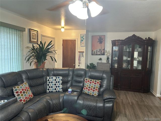 3329 W Monmouth Avenue, Englewood, CO 80110