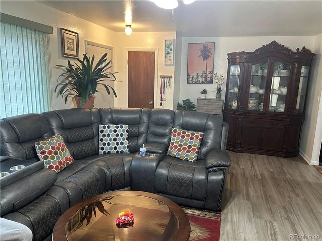 3329 W Monmouth Avenue, Englewood, CO 80110