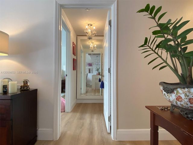 700 Biltmore Way 504, Coral Gables, FL 33134