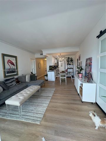 700 Biltmore Way 504, Coral Gables, FL 33134