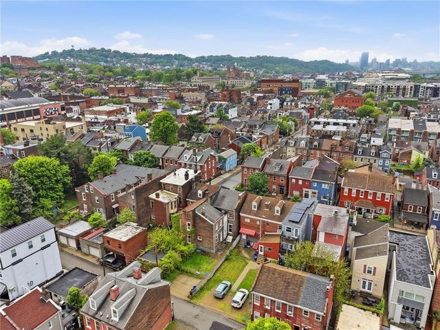 165 44th, Lawrenceville, PA 15201