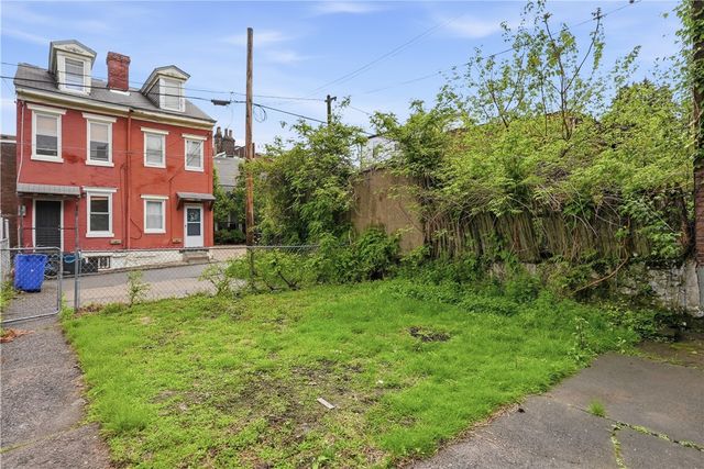165 44th, Lawrenceville, PA 15201