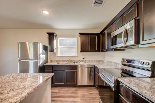 6202 N Wayside Drive, Houston, TX 77028