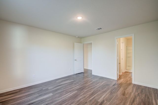 6202 N Wayside Drive, Houston, TX 77028