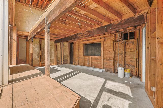 125 S Waco Street, Hillsboro, TX 76645