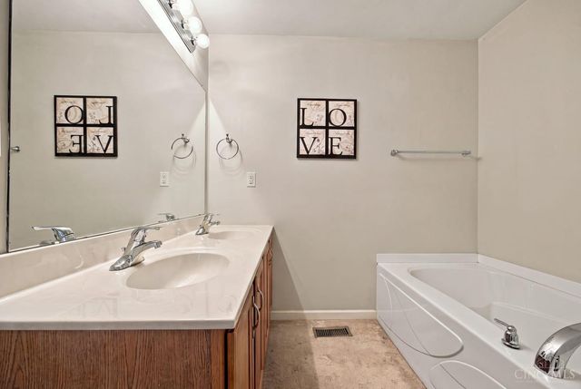 6830 Liberty Farms Court, Liberty Twp, OH 45011