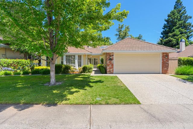 11557 Bear Valley Ct, Gold River, CA 95670