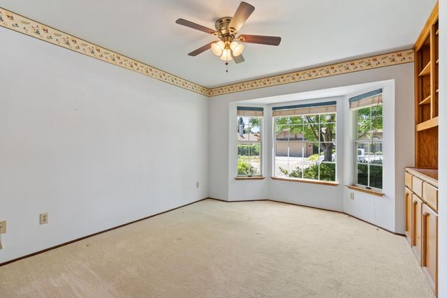 11557 Bear Valley Ct, Gold River, CA 95670
