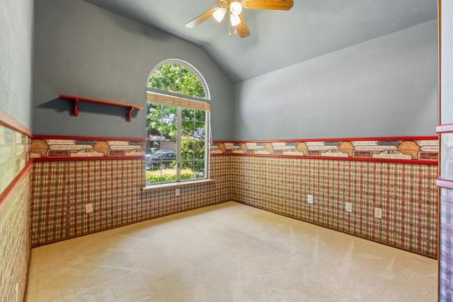 11557 Bear Valley Ct, Gold River, CA 95670