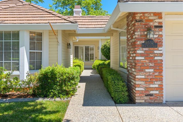 11557 Bear Valley Ct, Gold River, CA 95670