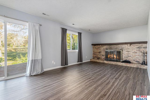 3514 Lynnwood Drive, Bellevue, NE 68123