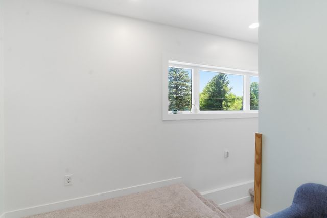 7611 S Indian Lake Drive, Brady Twp, MI 49097