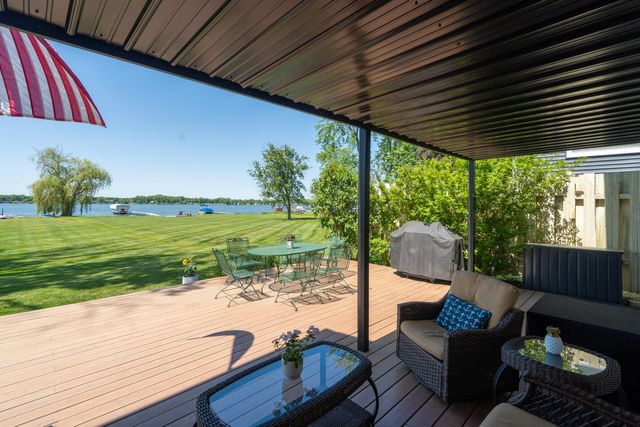 7611 S Indian Lake Drive, Brady Twp, MI 49097