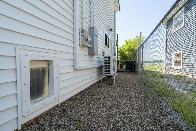 7611 S Indian Lake Drive, Brady Twp, MI 49097