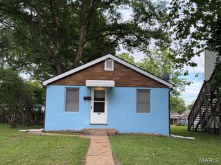 612 S 21st Street, Belleville, IL 62226
