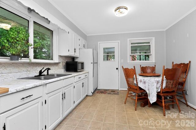 2122 Englewood Street, Kannapolis, NC 28083