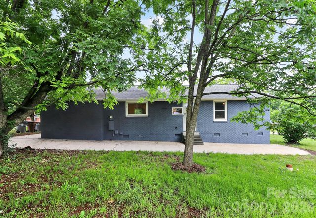 2122 Englewood Street, Kannapolis, NC 28083