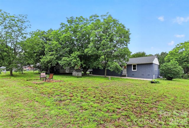 2122 Englewood Street, Kannapolis, NC 28083