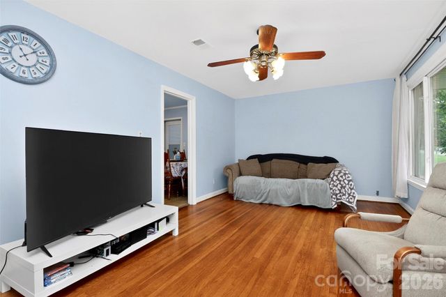 2122 Englewood Street, Kannapolis, NC 28083