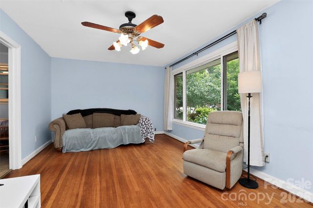 2122 Englewood Street, Kannapolis, NC 28083