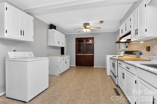 2122 Englewood Street, Kannapolis, NC 28083