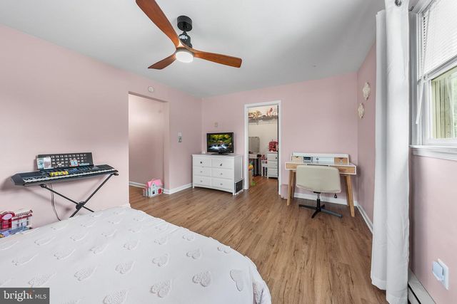 541 MOUNTAIN VIEW RD, Nazareth, PA 18064