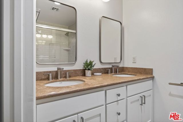 3530 Clarington Avenue 107, Los Angeles, CA 90034