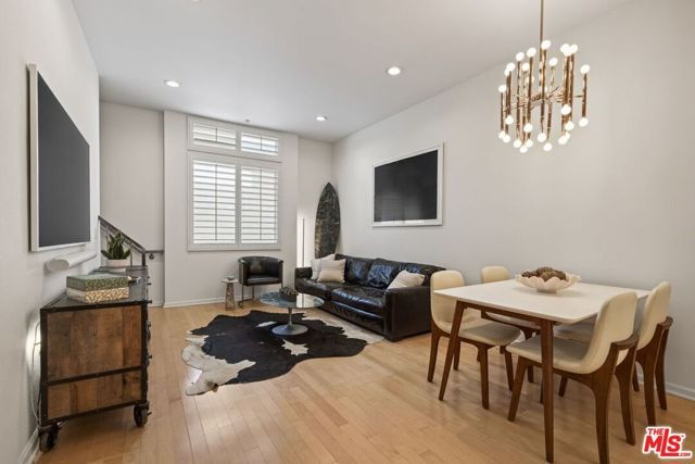 3530 Clarington Avenue 107, Los Angeles, CA 90034