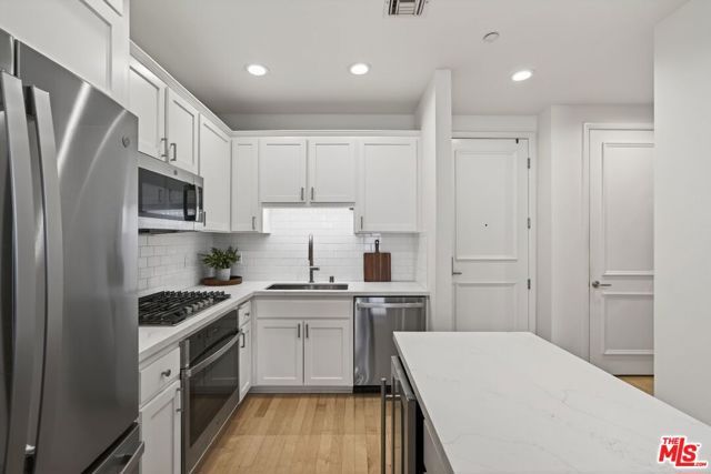 3530 Clarington Avenue 107, Los Angeles, CA 90034