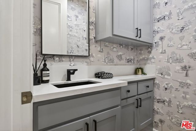 3530 Clarington Avenue 107, Los Angeles, CA 90034