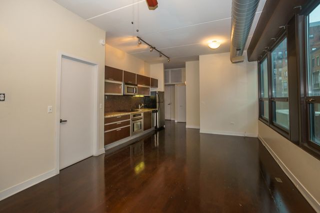660 W WAYMAN Street 204, Chicago, IL 60661