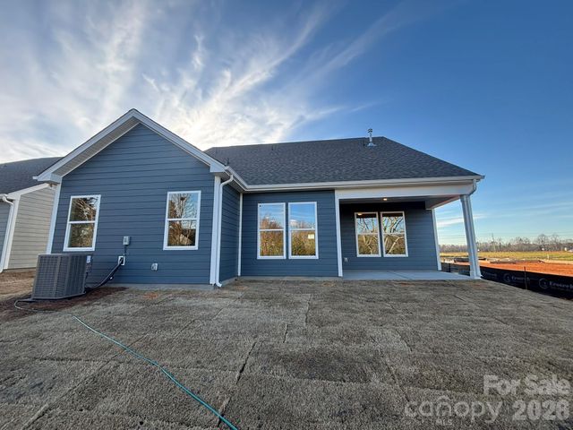 3066 Constitution Lane, Gastonia, NC 28056