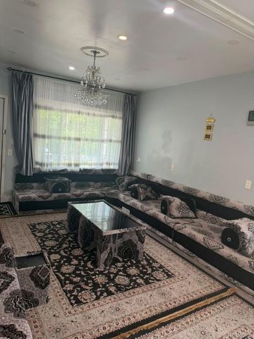 2409 Cody Street, Detroit, MI 48212