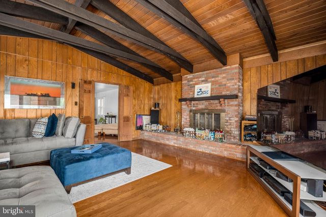 12211 WYNMORE LN, Bowie, MD 20715