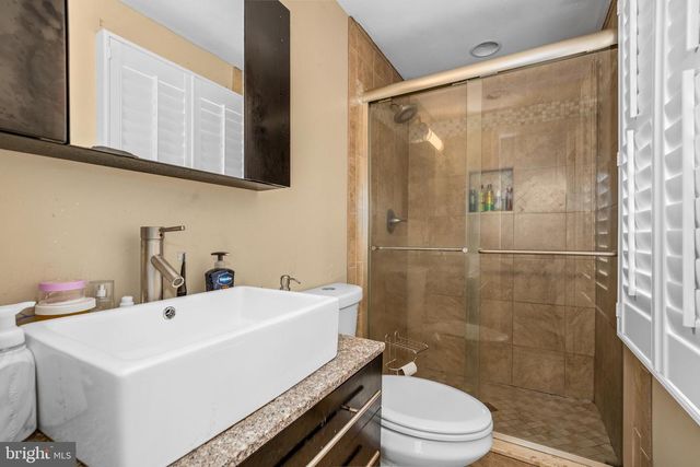 12211 WYNMORE LN, Bowie, MD 20715