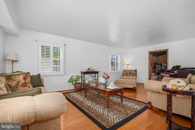 12211 WYNMORE LN, Bowie, MD 20715