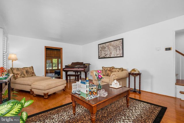 12211 WYNMORE LN, Bowie, MD 20715