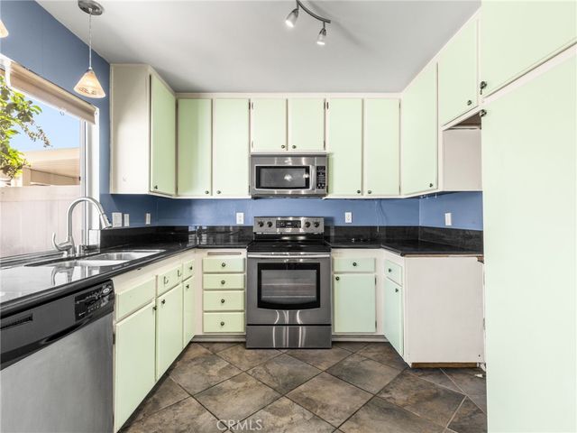 1676 Heather Drive, La Verne, CA 91750