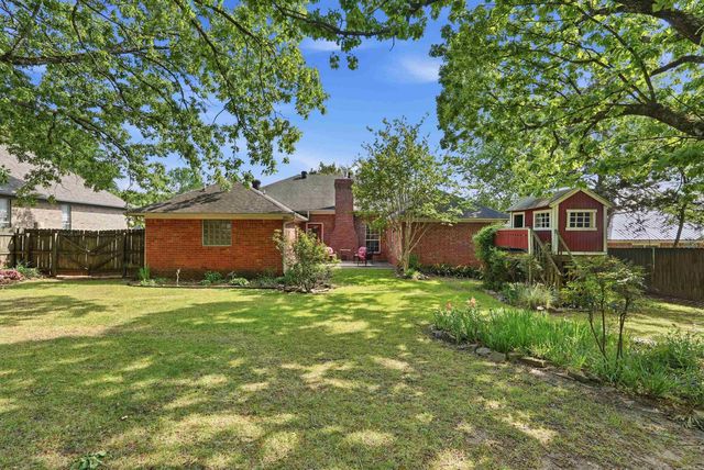 2820 Anna Lane, Conway, AR 72034