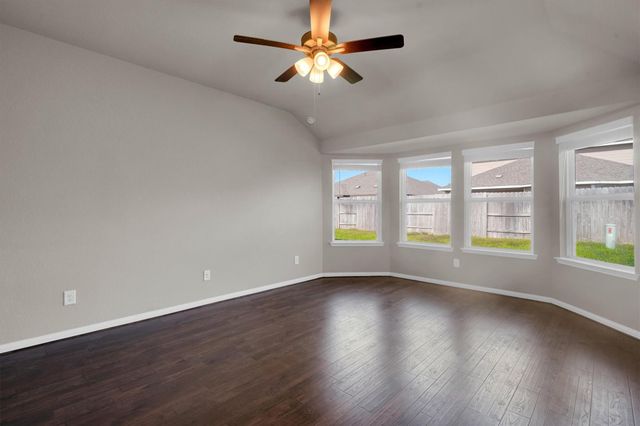 2421 Bear Creek, Rosharon, TX 77583