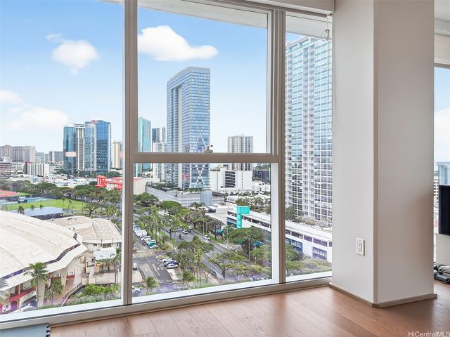 888 Kapiolani Boulevard 1705, Honolulu, HI 96813
