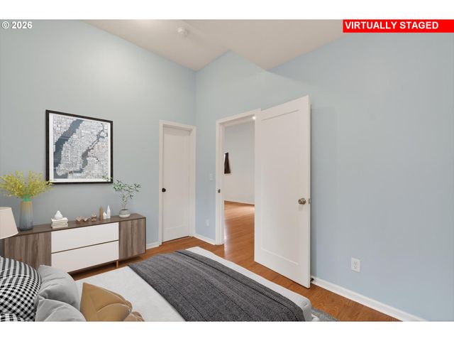 1521 Se ASH St, Portland, OR 97214