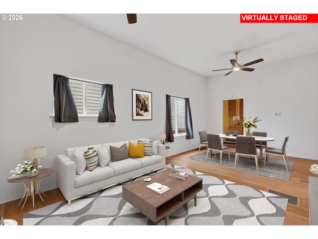 1521 Se ASH St, Portland, OR 97214