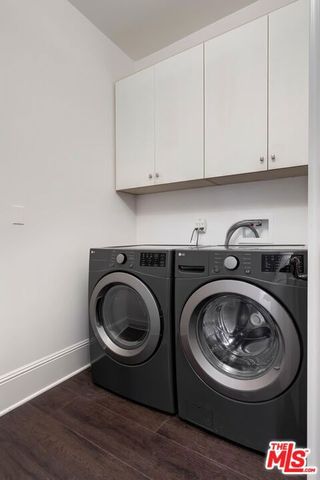 133 S Spalding Drive 201, Beverly Hills, CA 90212