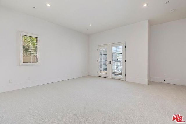 133 S Spalding Drive 201, Beverly Hills, CA 90212