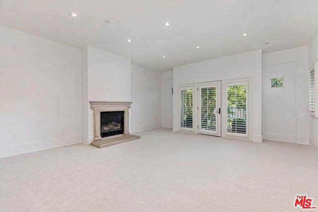 133 S Spalding Drive 201, Beverly Hills, CA 90212