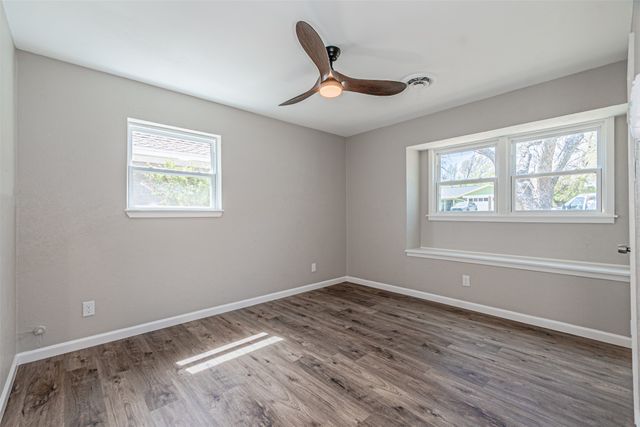 1951 Terbet Lane, Fort Worth, TX 76112