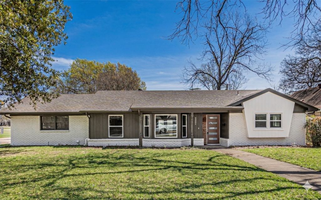 1951 Terbet Lane, Fort Worth, TX 76112