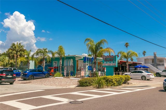1 WINDRUSH BOULEVARD 77, Indian Rocks Beach, FL 33785